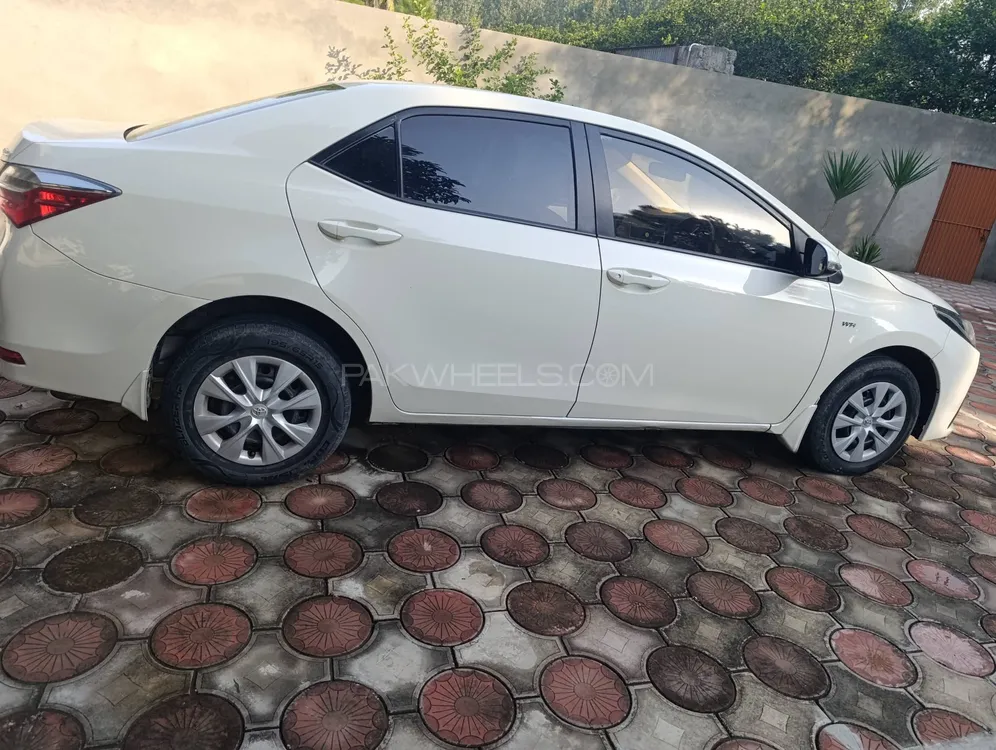 Toyota Corolla 2018 for Sale in Charsadda Toyota Corolla 2018 for Sale in Charsadda Image-2