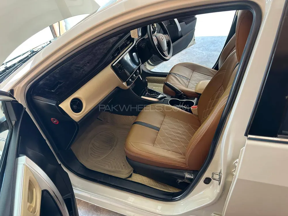Toyota Corolla 2019 for Sale in Gujrat Toyota Corolla 2019 for Sale in Gujrat Image-8