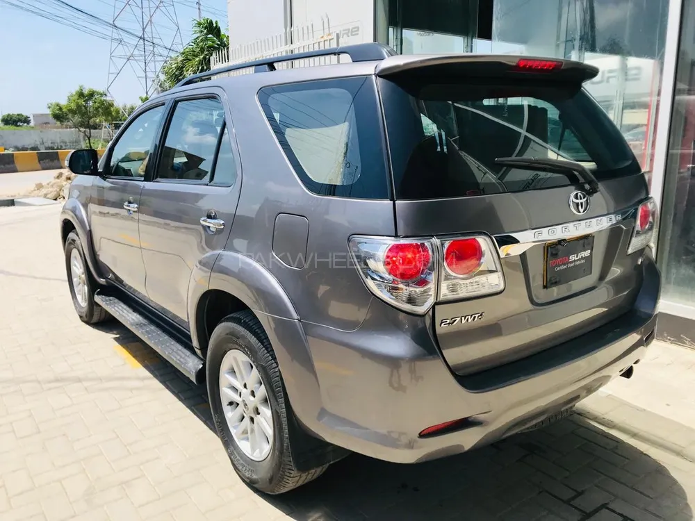 Toyota Fortuner 2014 for Sale in Karachi Toyota Fortuner 2014 for Sale in Karachi Image-6