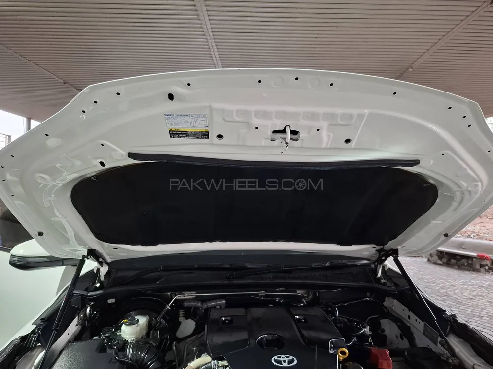 Toyota Fortuner 2019 for Sale in Sargodha Toyota Fortuner 2019 for Sale in Sargodha Image-15