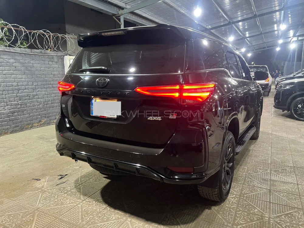 ٹویوٹا فورچیونر 2023 for Sale in اسلام آباد ٹویوٹا فورچیونر 2023 for Sale in اسلام آباد Image-8