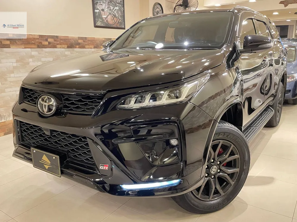 Toyota Fortuner 2023 for Sale in Karachi Toyota Fortuner 2023 for Sale in Karachi Image-5