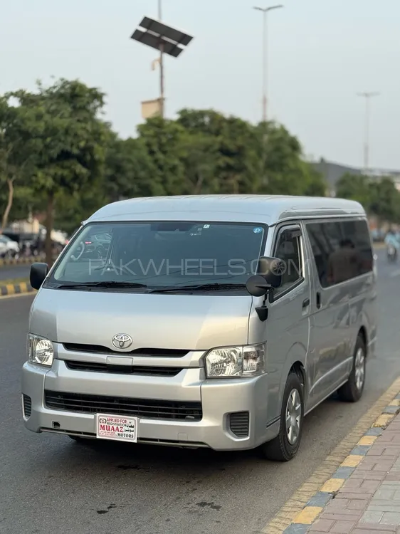 Toyota Hiace 2019 for Sale in Lahore Toyota Hiace 2019 for Sale in Lahore Image-2