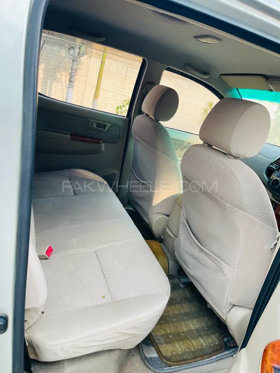 Toyota Hilux 2005 for Sale in Islamabad Toyota Hilux 2005 for Sale in Islamabad Image-7