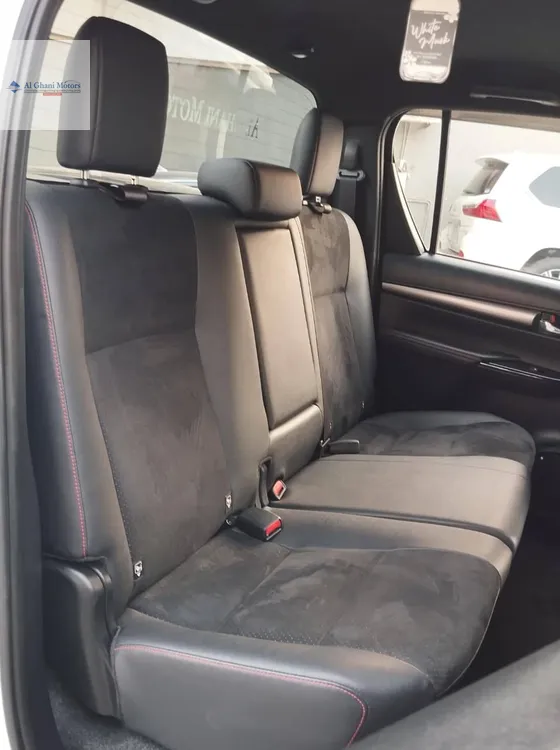 Toyota Hilux 2022 for Sale in Karachi Toyota Hilux 2022 for Sale in Karachi Image-16