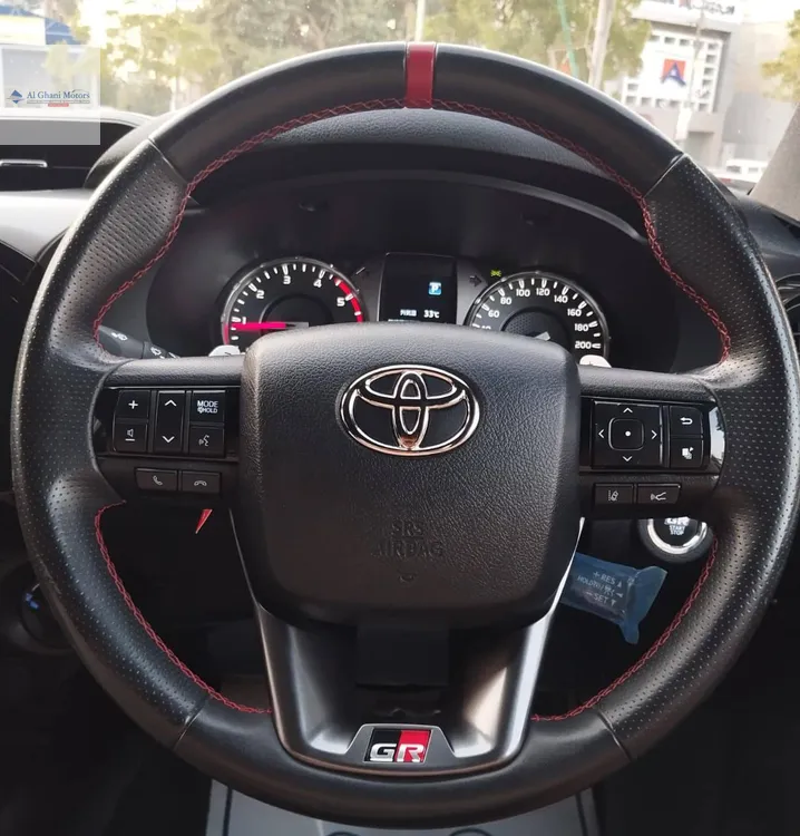 Toyota Hilux 2022 for Sale in Karachi Toyota Hilux 2022 for Sale in Karachi Image-14