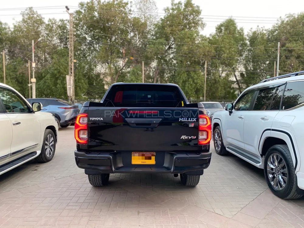 Toyota Hilux 2023 for Sale in Karachi Toyota Hilux 2023 for Sale in Karachi Image-7