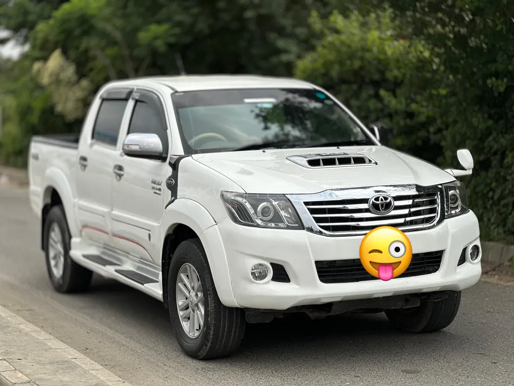 Toyota Hilux 2012 for Sale in Lahore Toyota Hilux 2012 for Sale in Lahore Image-1