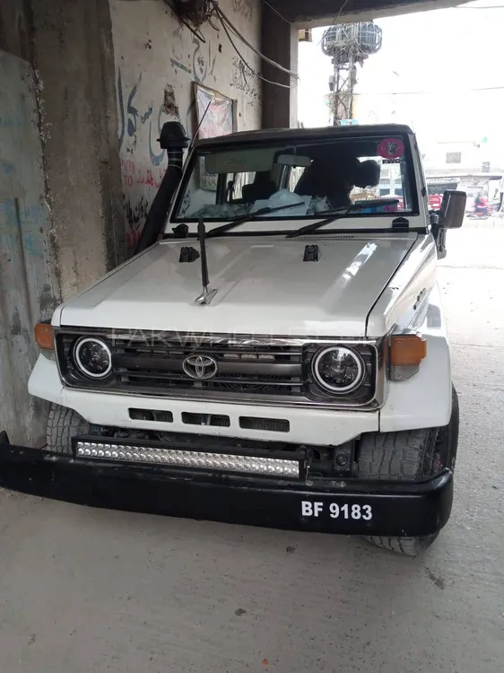 Toyota Land Cruiser 1987 for Sale in Wah cantt Toyota Land Cruiser 1987 for Sale in Wah cantt Image-4