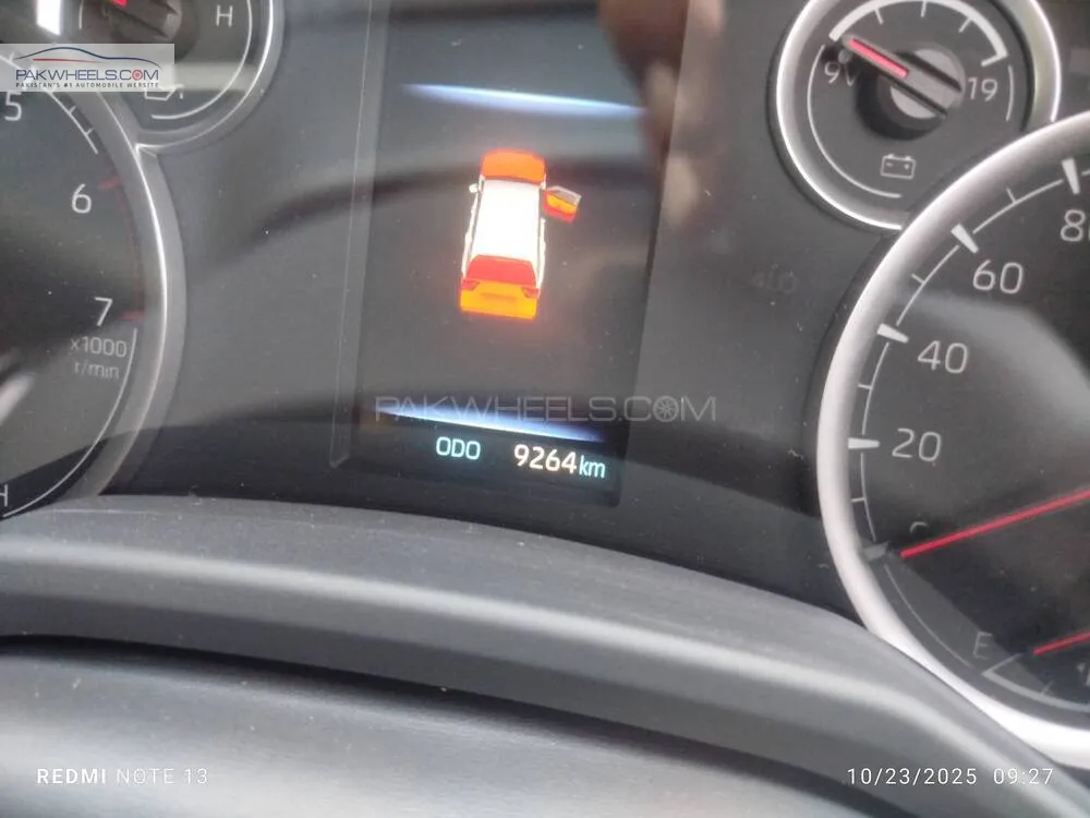Toyota Land Cruiser 2022 for Sale in Karachi Toyota Land Cruiser 2022 for Sale in Karachi Image-9