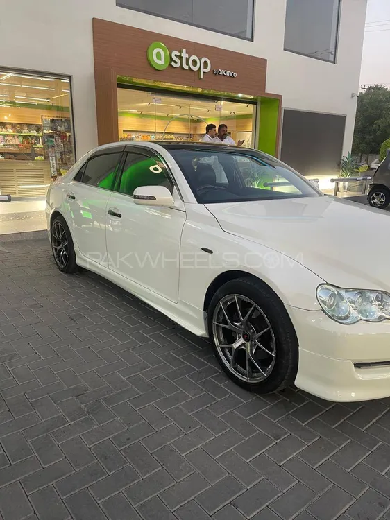 Toyota Mark X 2006 for Sale in Sialkot Toyota Mark X 2006 for Sale in Sialkot Image-4