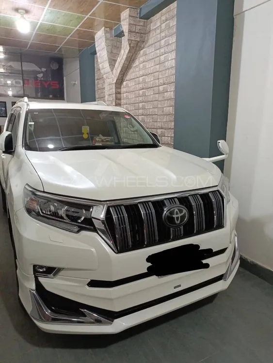 Toyota Prado 2020 for Sale in Karachi Image-1