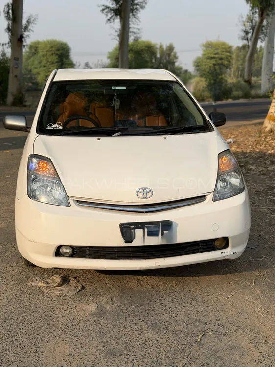 Toyota Prius 2007 for Sale in Okara Toyota Prius 2007 for Sale in Okara Image-3