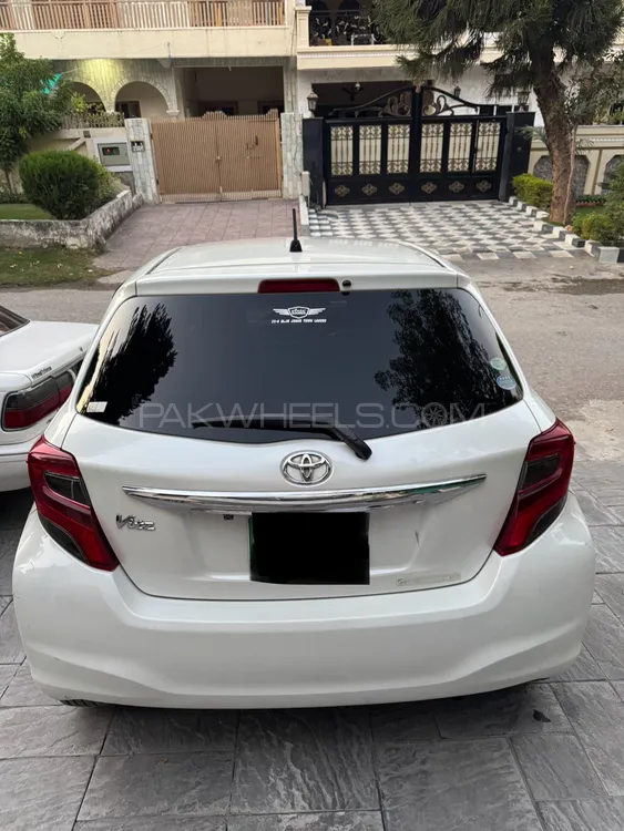 Toyota Vitz 2015 for Sale in Islamabad Toyota Vitz 2015 for Sale in Islamabad Image-5