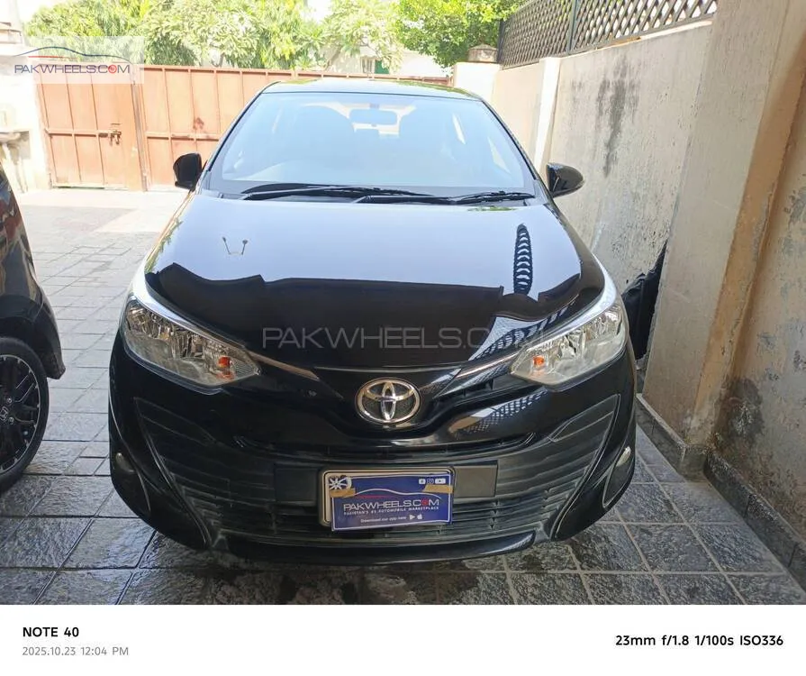Toyota Yaris Sedan 2021 for Sale in Lahore Image-1