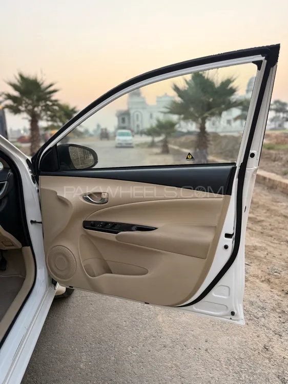 Toyota Yaris Sedan 2022 for Sale in Bahawalnagar Toyota Yaris Sedan 2022 for Sale in Bahawalnagar Image-14