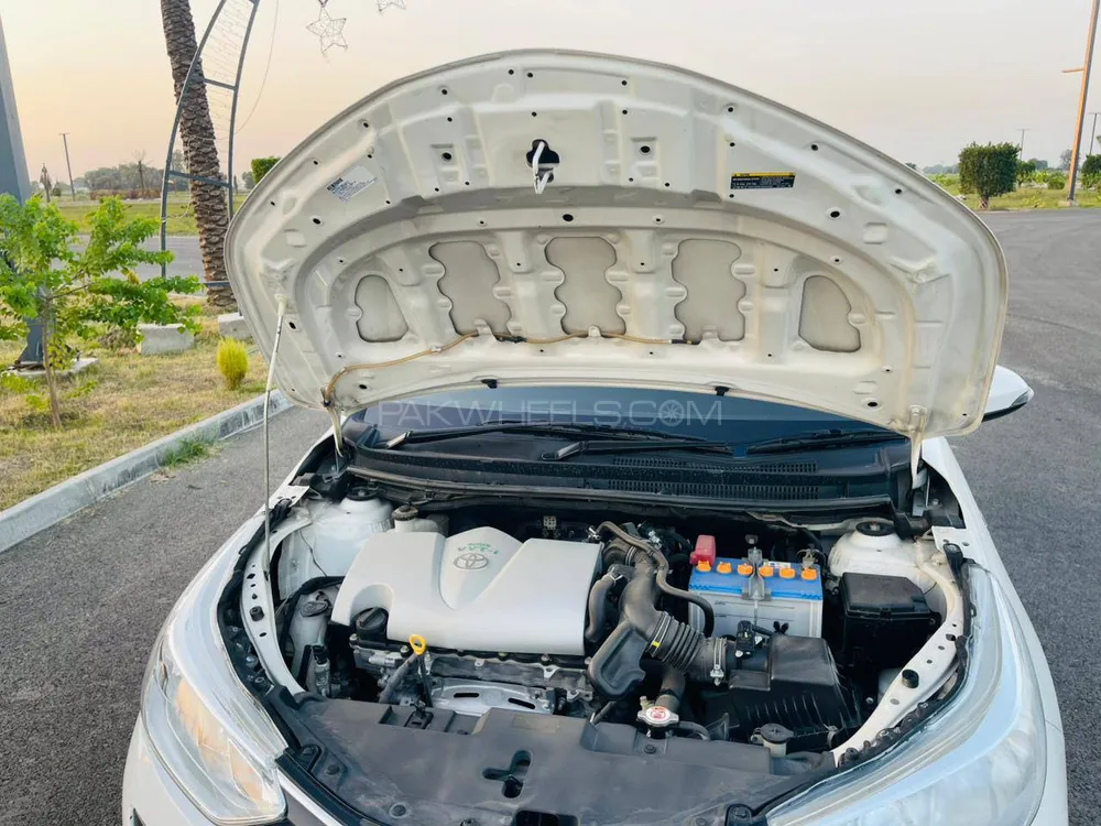 Toyota Yaris Sedan 2023 for Sale in Gujranwala Toyota Yaris Sedan 2023 for Sale in Gujranwala Image-11