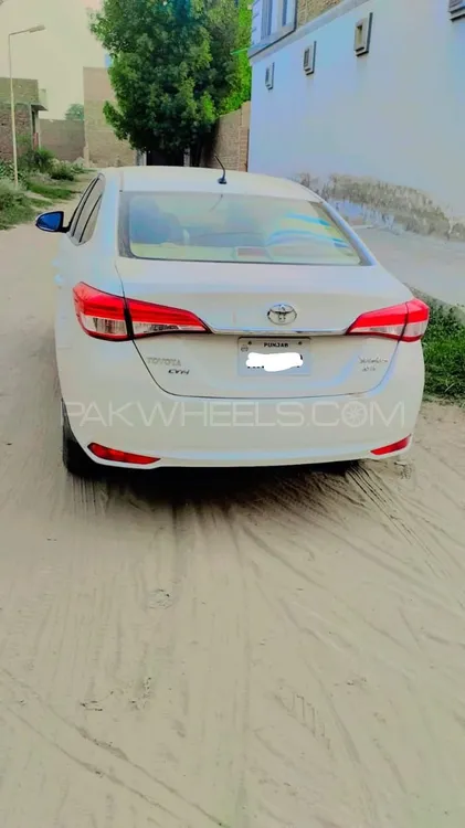 Toyota Yaris Sedan 2024 for Sale in Chishtian Toyota Yaris Sedan 2024 for Sale in Chishtian Image-2