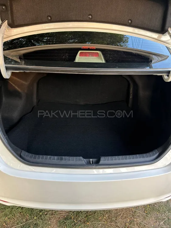 Toyota Yaris Sedan 2020 for Sale in Rawalpindi Toyota Yaris Sedan 2020 for Sale in Rawalpindi Image-19