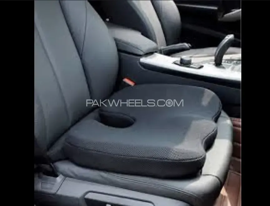 1Pc Durable Car Seat Cushion | Comfortable & Breathable | Universal Fit for All Vehicles 1Pc Durable Car Seat Cushion | Comfortable & Breathable | Universal Fit for All Vehicles Image-2
