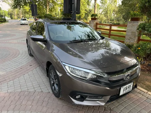 Honda Civic Oriel 1.8 i-VTEC CVT 2019