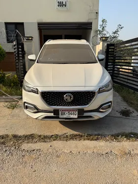 MG HS Trophy 2021