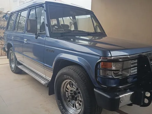Mitsubishi Pajero Exceed 2.5D 1990