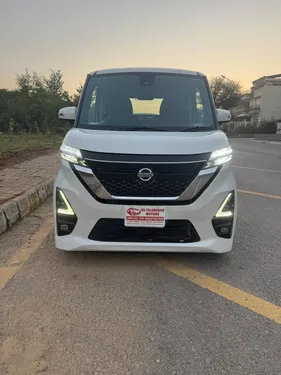 Nissan Roox S Hybrid 2023