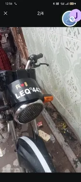 راوی Piaggio Storm 125 2010