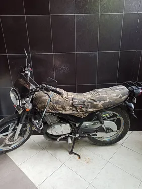Suzuki GS 150 2022