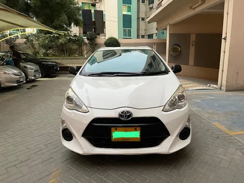 Toyota Aqua G 2015