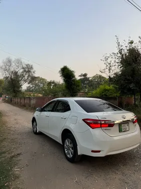 Toyota Corolla Altis Automatic 1.6 2016