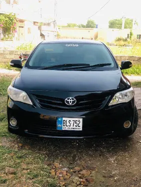 Toyota Corolla GLi 1.3 VVTi 2013