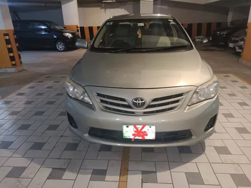 Toyota Corolla XLi VVTi 2011