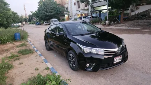 Toyota Corolla XLi VVTi 2017