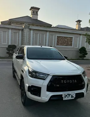 Toyota Hilux Revo GR-S 2023