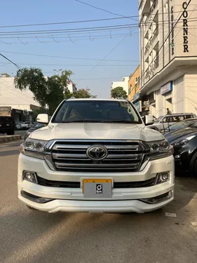 Toyota Land Cruiser AX G Selection 2016