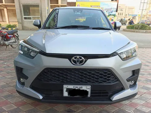 Toyota Raize XS 2025