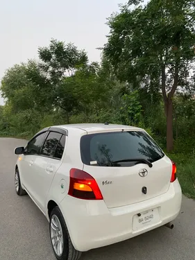 Toyota Vitz F 1.0 2005