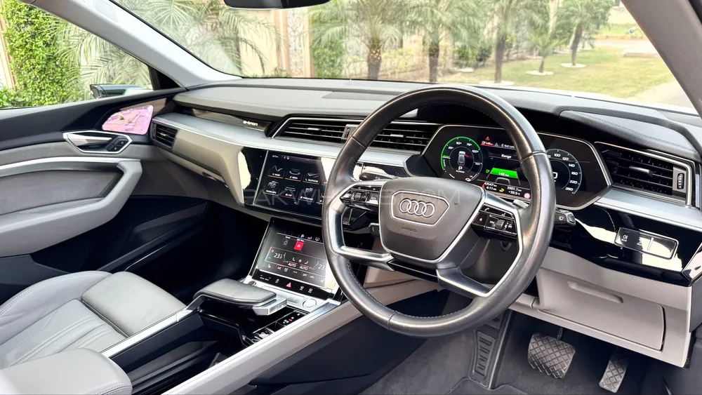 Audi e-tron 2020 for Sale in Lahore Audi e-tron 2020 for Sale in Lahore Image-12