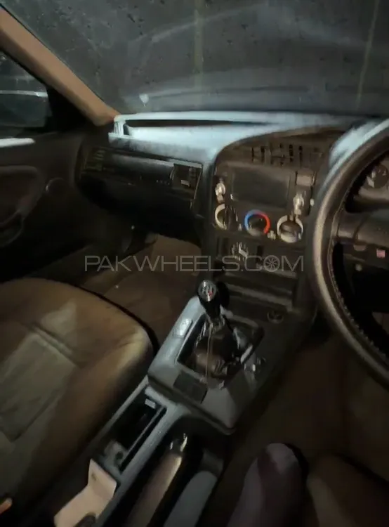 BMW 3 Series 1992 for Sale in Karachi BMW 3 Series 1992 for Sale in Karachi Image-5