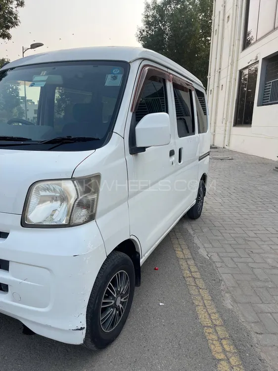 Daihatsu Hijet 2015 for Sale in Lahore Daihatsu Hijet 2015 for Sale in Lahore Image-3