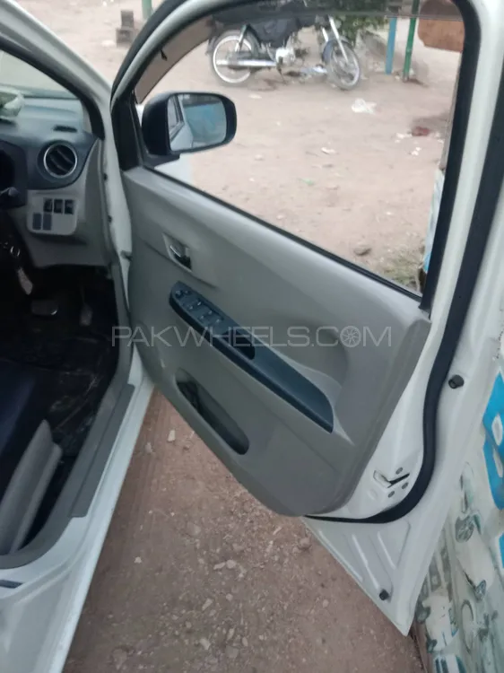 Daihatsu Mira 2014 for Sale in Karachi Daihatsu Mira 2014 for Sale in Karachi Image-6