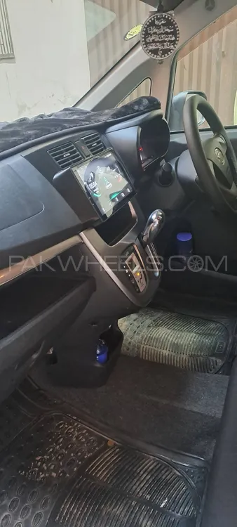 Daihatsu Move 2013 for Sale in Lahore Daihatsu Move 2013 for Sale in Lahore Image-11