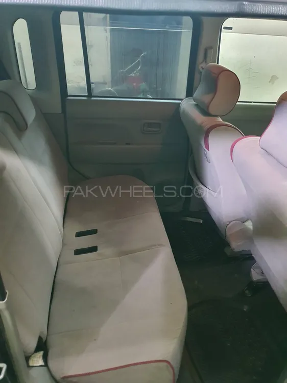 Daihatsu Move Conte 2016 for Sale in Lahore Daihatsu Move Conte 2016 for Sale in Lahore Image-10