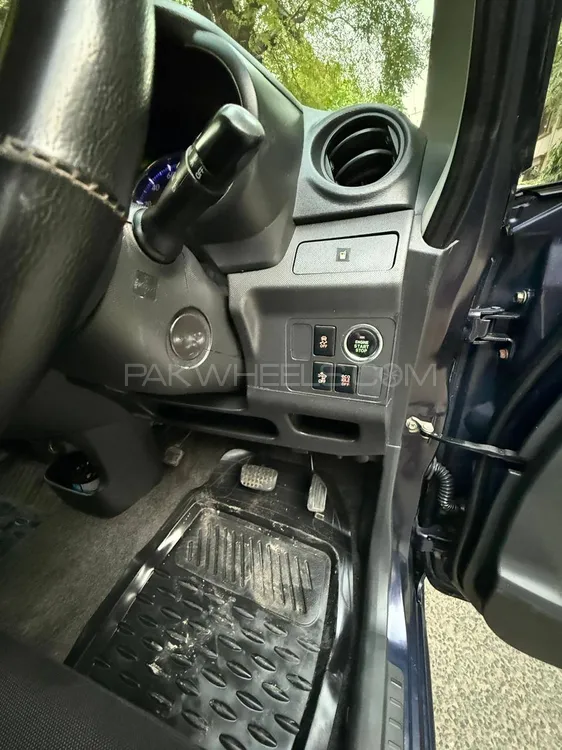 Daihatsu Move 2013 for Sale in Lahore Daihatsu Move 2013 for Sale in Lahore Image-11