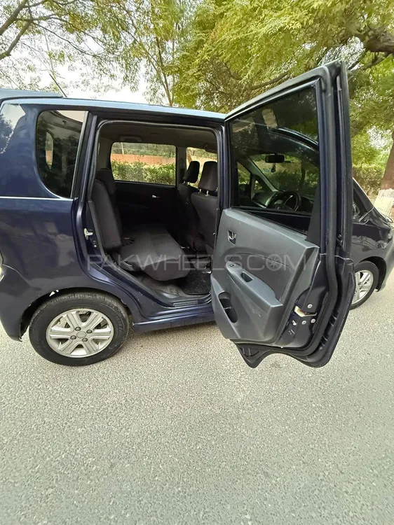 Daihatsu Move 2013 for Sale in Lahore Daihatsu Move 2013 for Sale in Lahore Image-17