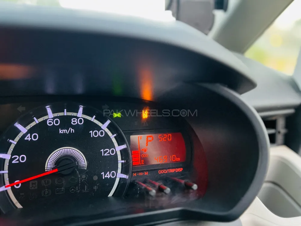 Daihatsu Move 2025 for Sale in Gujrat Daihatsu Move 2025 for Sale in Gujrat Image-11