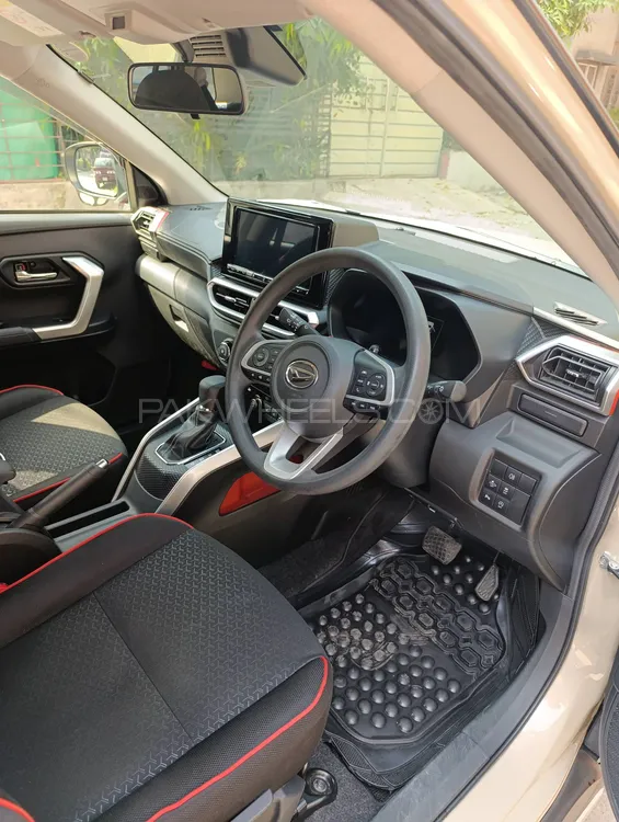 Daihatsu Rocky 2021 for Sale in Lahore Daihatsu Rocky 2021 for Sale in Lahore Image-14