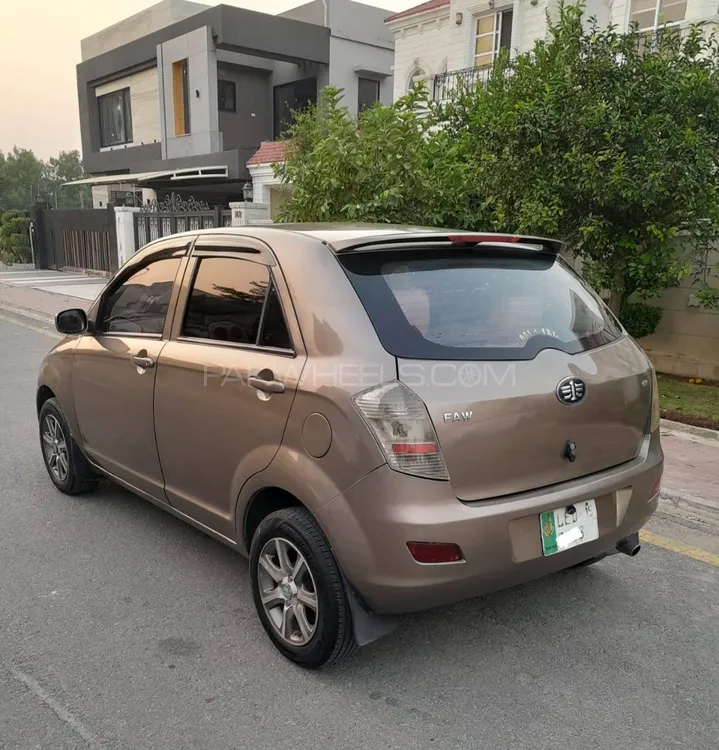 FAW V2 2015 for Sale in Lahore FAW V2 2015 for Sale in Lahore Image-5